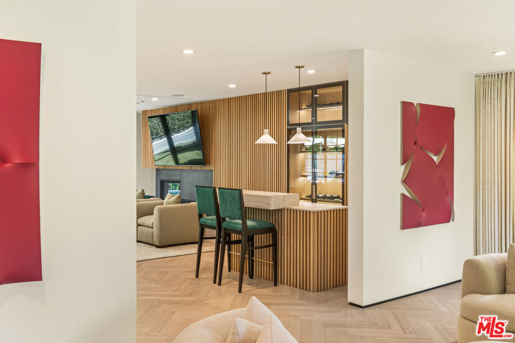 MLS #25595877 image #6