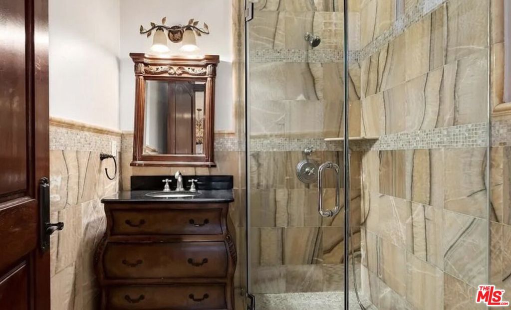 MLS #25595949 image #9