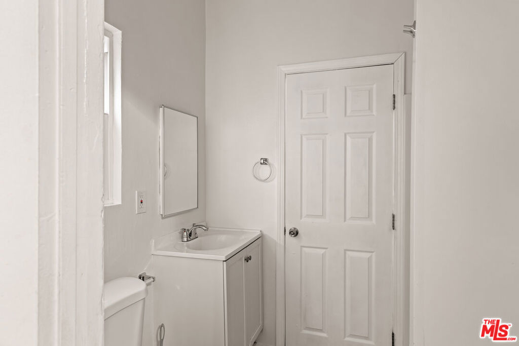 MLS #25595979 image #17