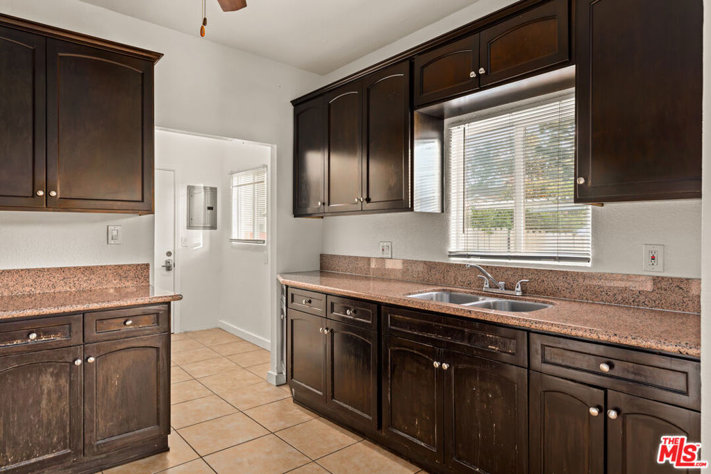 MLS #25595979 image #2