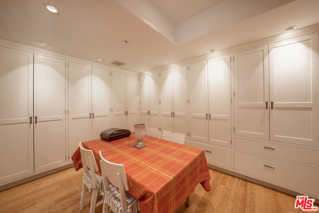 MLS #25596063 image #33