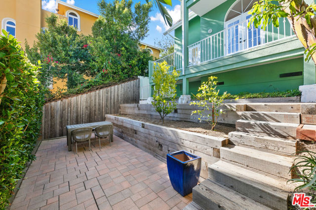 MLS #25596357 image #19