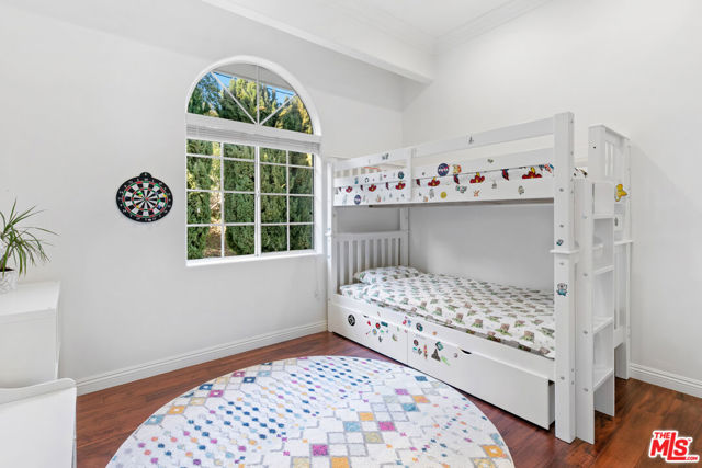 MLS #25596357 image #9