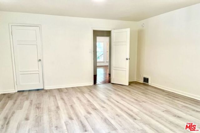 MLS #25596387 image #10