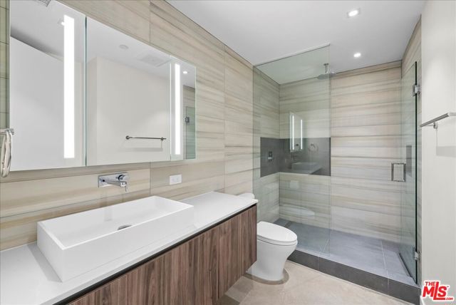 MLS #25596453 image #25