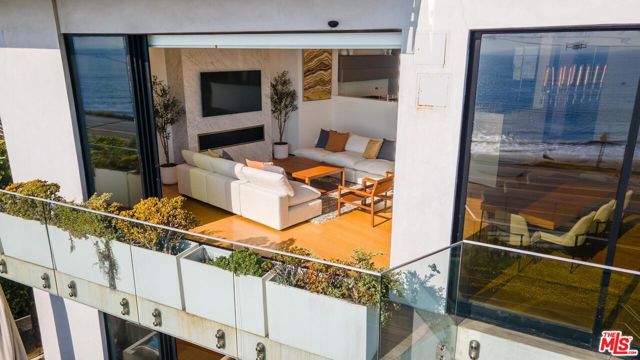 MLS #25596849 image #13