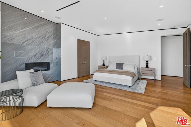 MLS #25596849 image #25