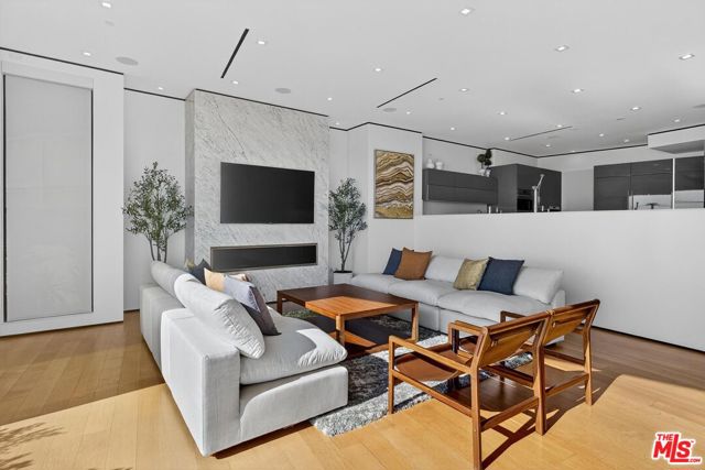 MLS #25596849 image #47