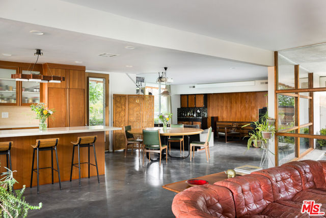 MLS #25596935 image #12