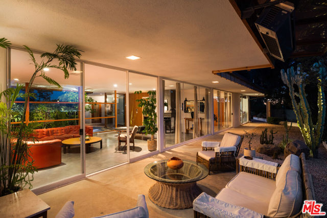 MLS #25596935 image #3