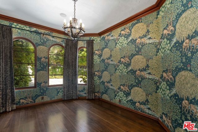 MLS #25596951 image #15