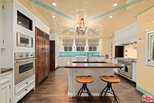 MLS #25596951 image #16