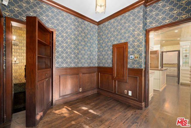 MLS #25596951 image #20