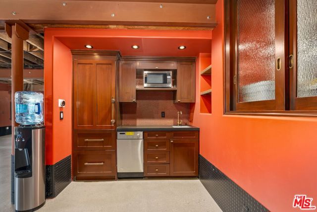 MLS #25596951 image #55