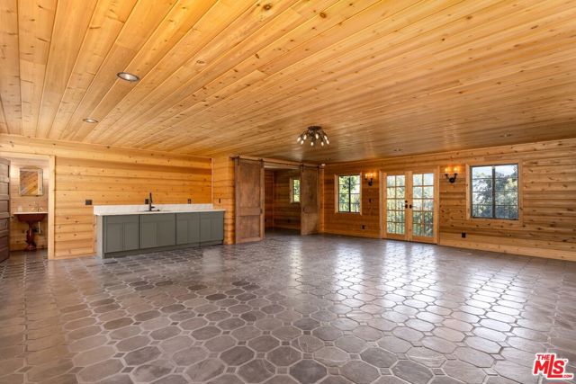 MLS #25596951 image #63