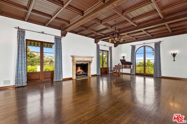 MLS #25596951 image #7