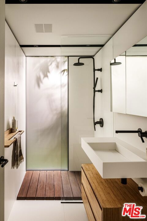 MLS #25597121 image #30