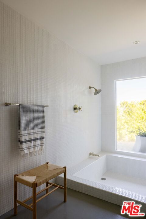 MLS #25597303 image #33