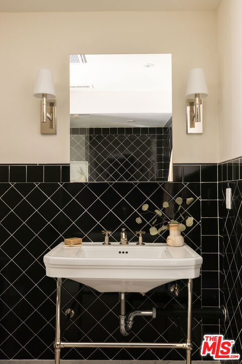 MLS #25597303 image #39