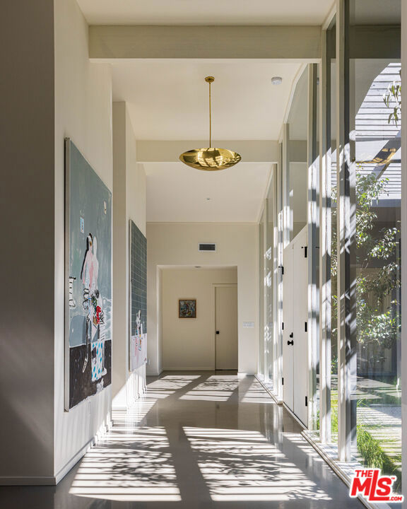 MLS #25597303 image #6