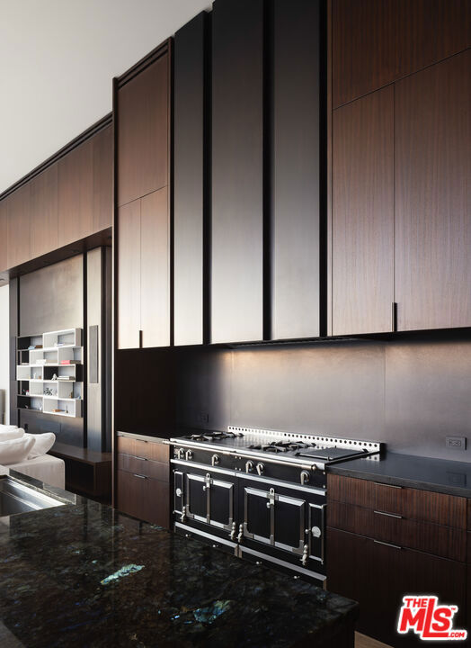 MLS #25597515 img 10