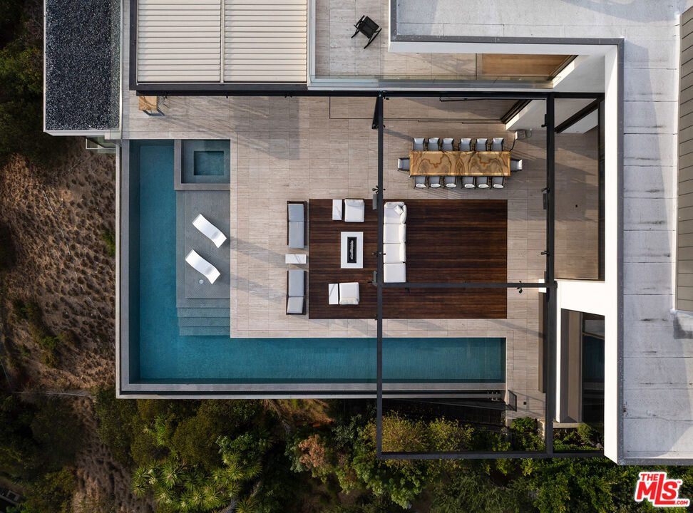 MLS #25597515 img 13