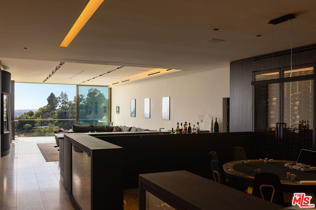 MLS #25597515 img 16