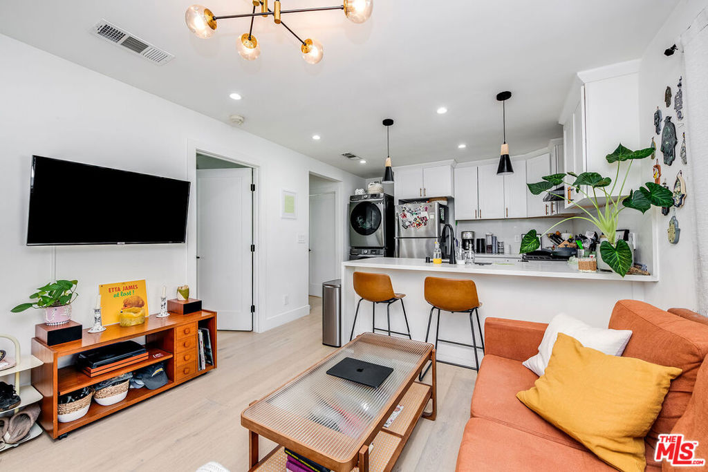 MLS #25597577 image #9