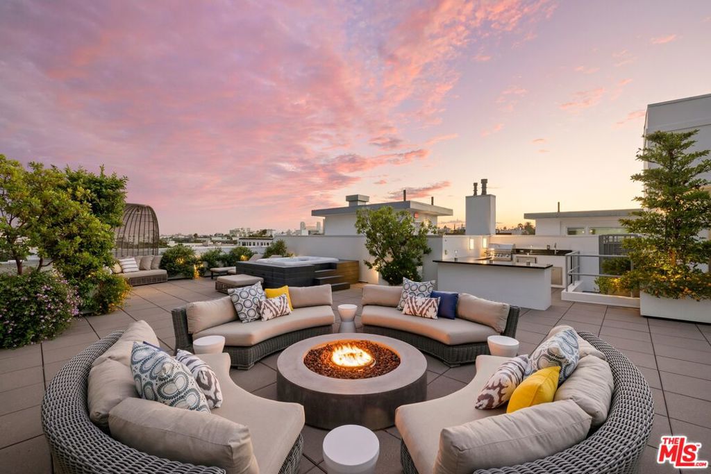 MLS #25597597 image #2