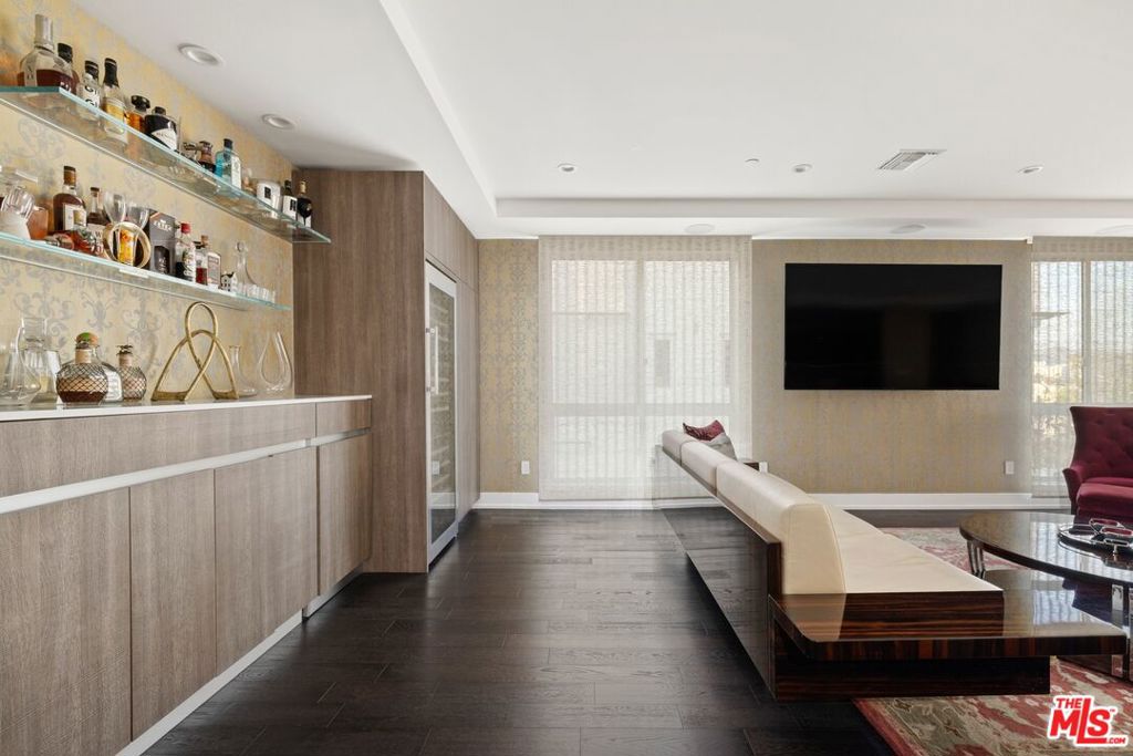 MLS #25597597 image #41