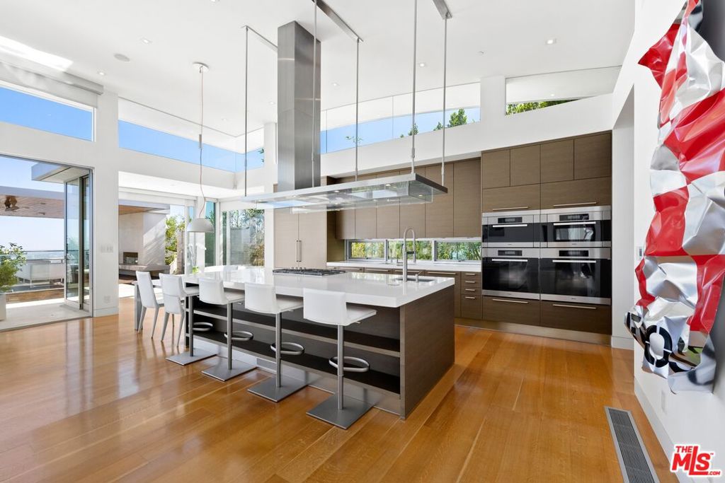 MLS #25597681 image #5