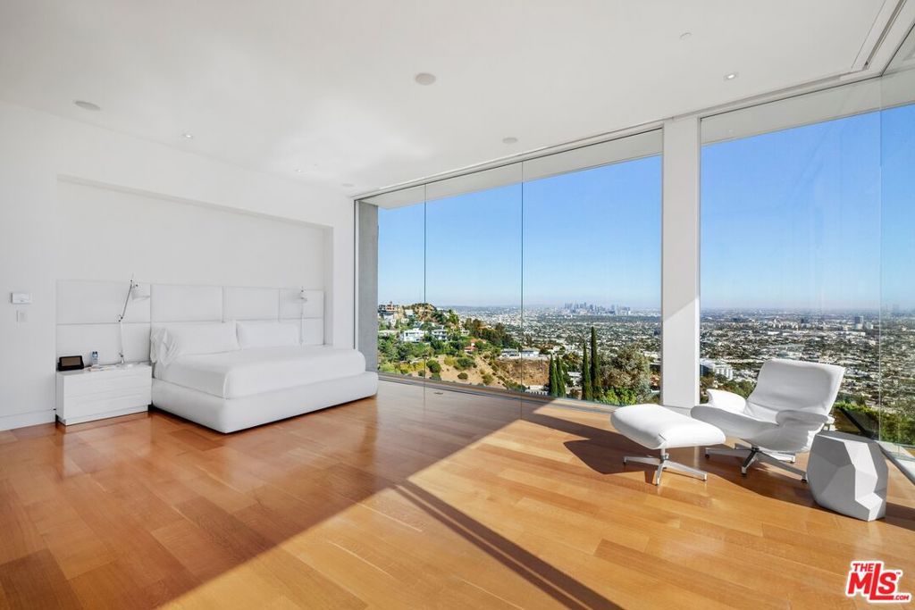 MLS #25597681 image #6