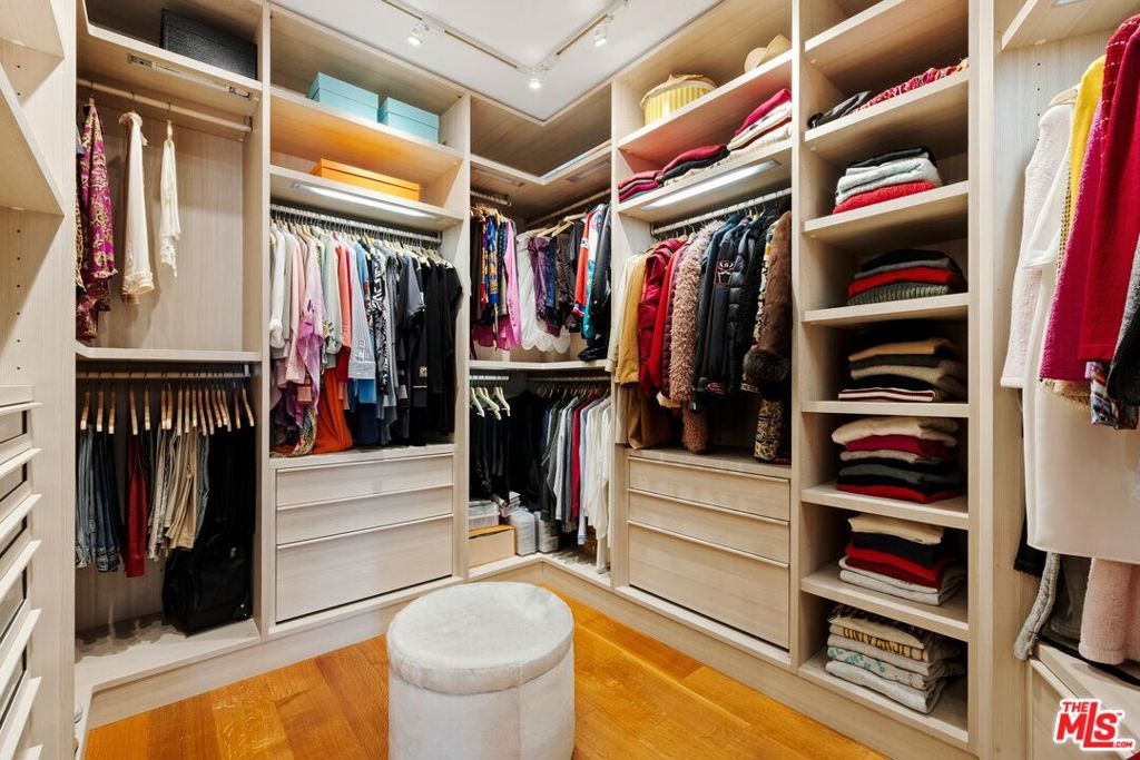 MLS #25597681 image #8