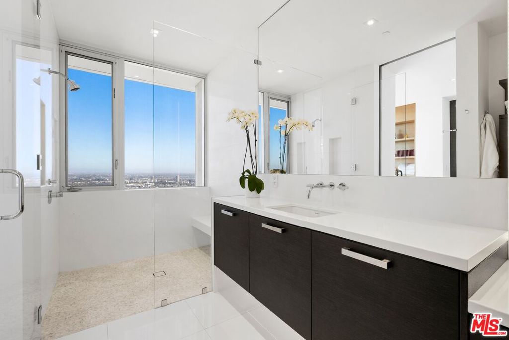 MLS #25597681 image #9