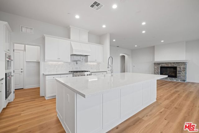 MLS #25597749 image #19