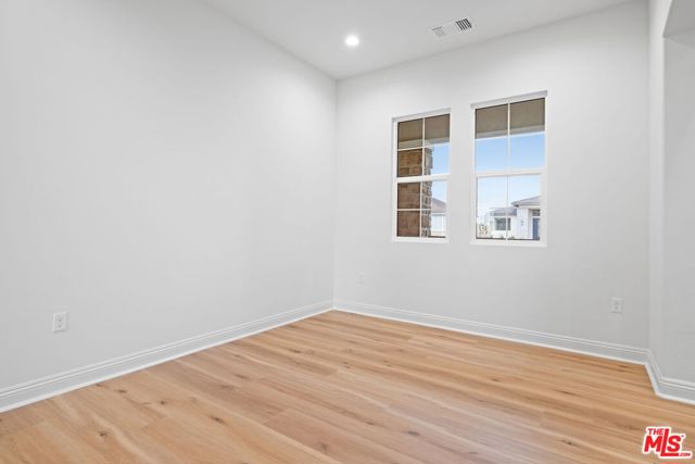 MLS #25597749 image #25