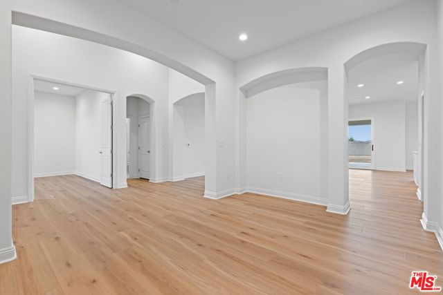 MLS #25597749 image #26