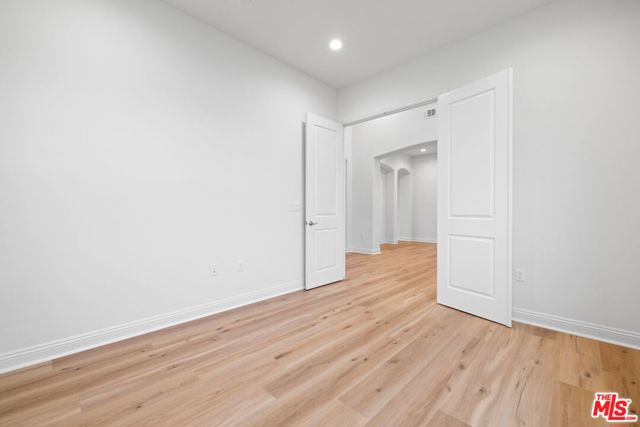 MLS #25597749 image #30