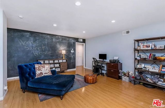 MLS #25597819 image #6