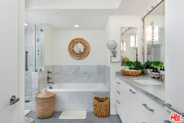 MLS #25597855 image #12