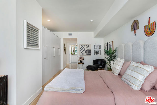 MLS #25597855 image #16