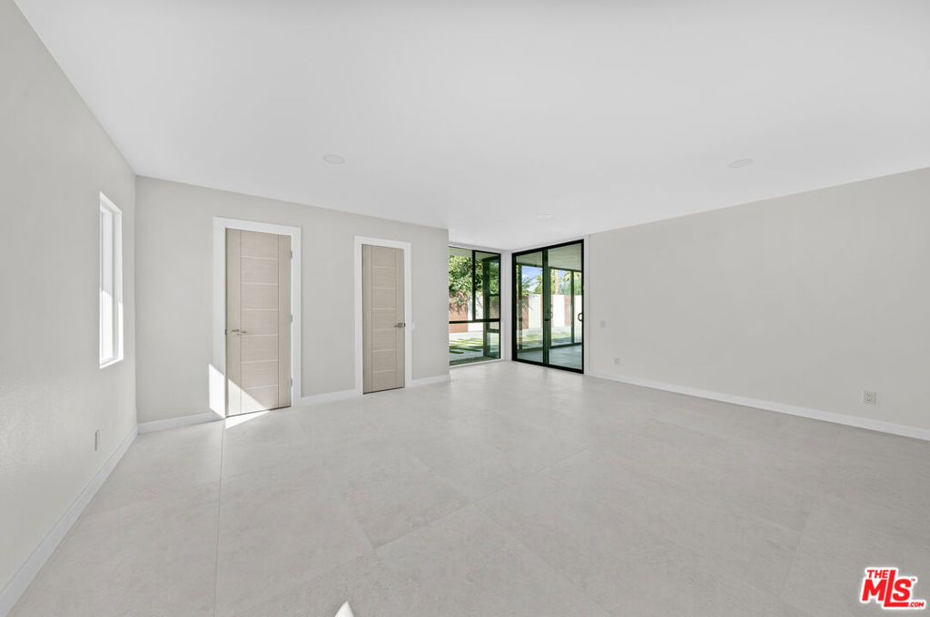 MLS #25597877 image #23