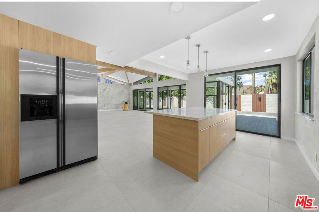 MLS #25597877 image #40