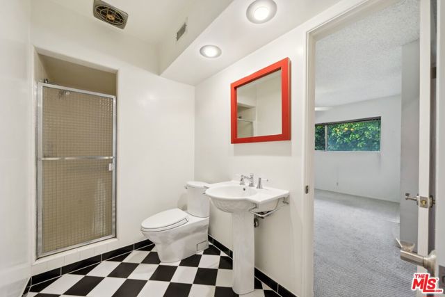 MLS #25597977 image #27