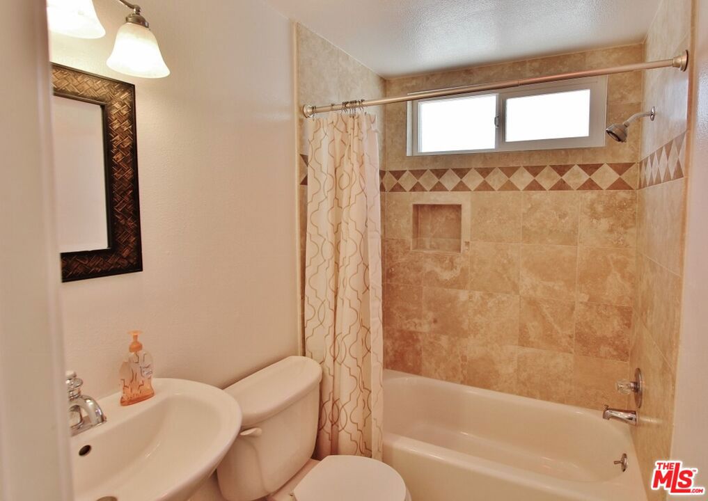 MLS #25598485 image #24