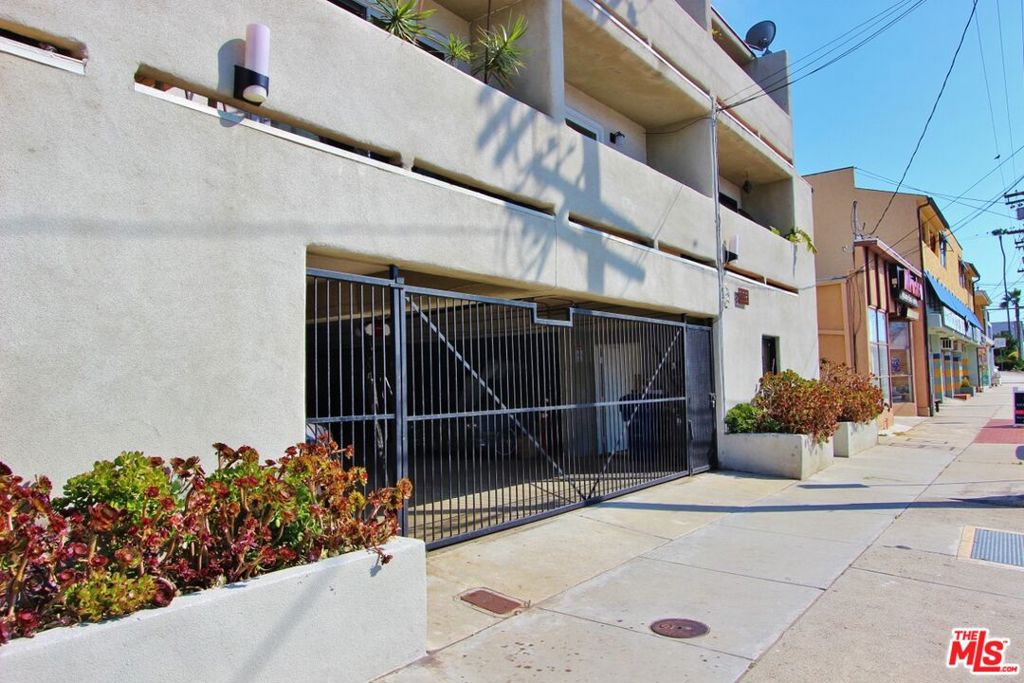 MLS #25598485 image #32