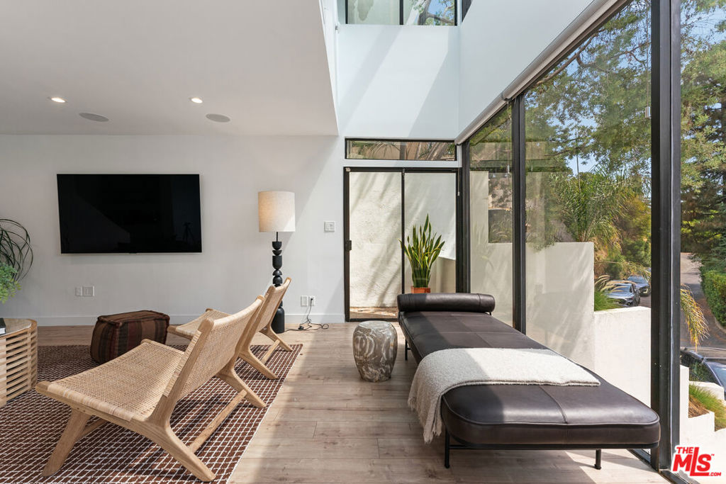 MLS #25598519 image #4