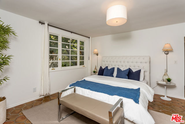 MLS #25598641 image #16