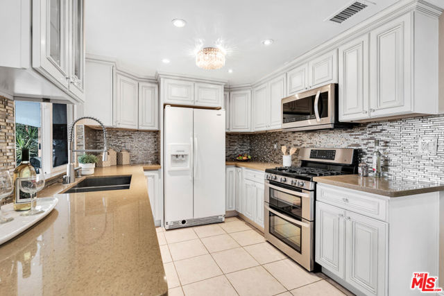 MLS #25598657 image #11