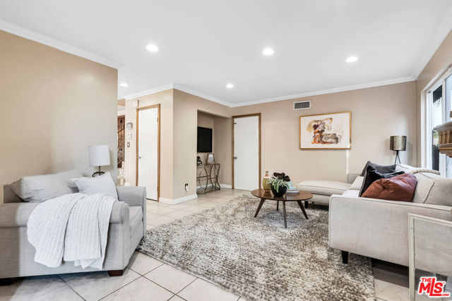 MLS #25598657 image #14